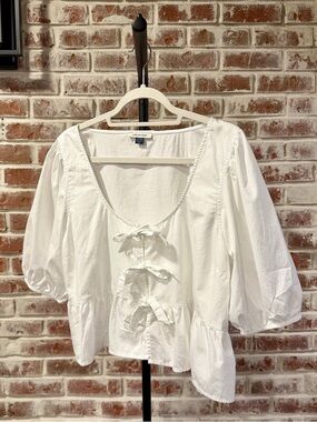 American Eagle Outfitters White Tie-Front Peplum Blouse